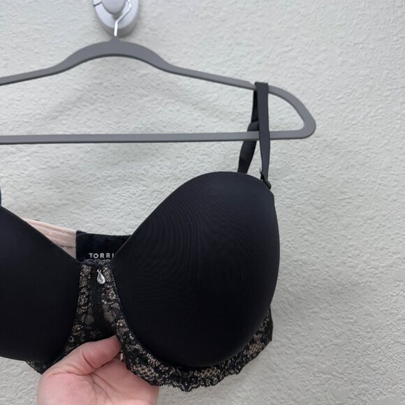 Torrid Black Floral Lace Strapless Bra Womens size 42D - Picture 3 of 6